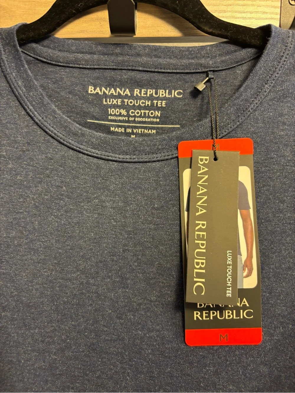 Banana Republic classic banana